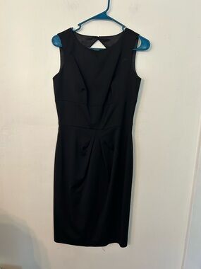 Loro Piana by Brooks Brothers Black Sleeveless Midi Sheath Dress